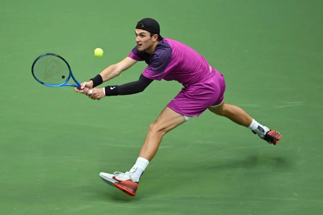 竞技比拼 竞技比拼